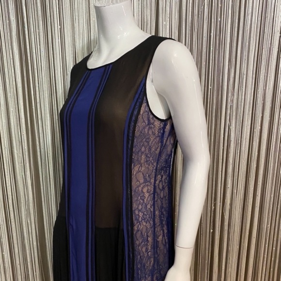 🔻SALE🔻BCBGMAXAZRIA RUNWAY🔹NEW CONDITION • SILK - Picture 2 of 9